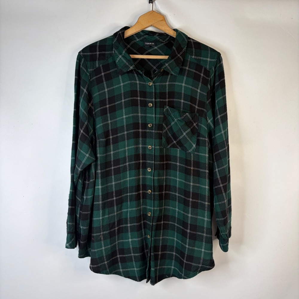 Torrid Flannel Shirt Womens 4 Green Black Plaid Flannel Button Up Long Sleeve